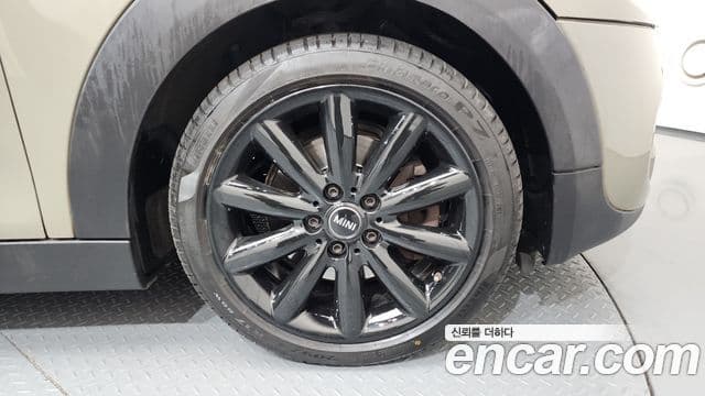 Mini Cooper S 3세대, 2019 все фото