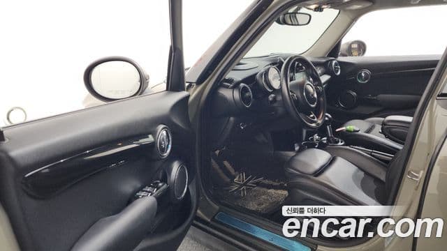 Mini Cooper S 3세대, 2019 10