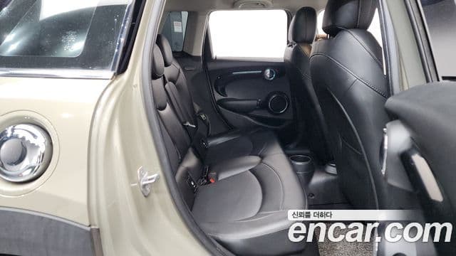 Mini Cooper S 3세대, 2019 12