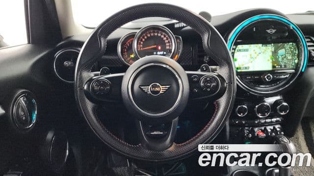 Mini Cooper S 3세대, 2019 13