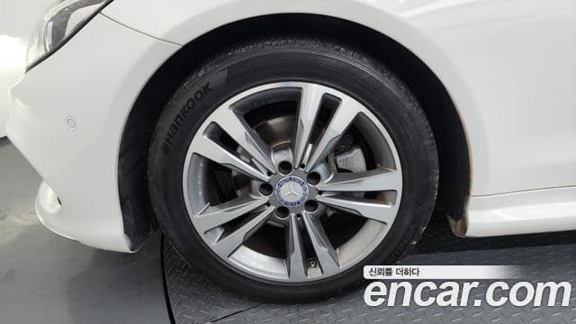 Mercedes-Benz E-класс W212 E200 купе, 2015 все фото