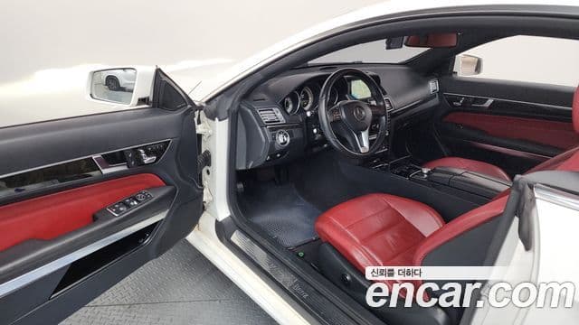 Mercedes-Benz E-класс W212 E200 купе, 2015 10
