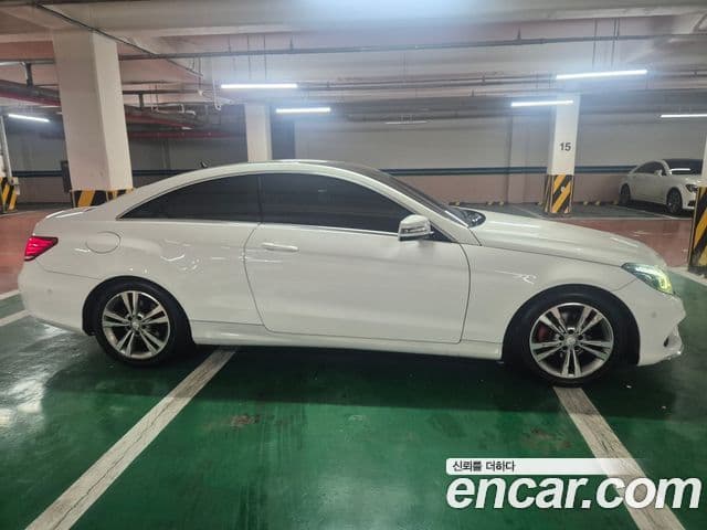 Mercedes-Benz E-класс W212 E200 купе, 2014 все фото