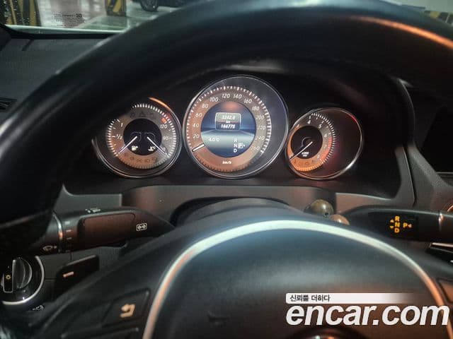 Mercedes-Benz E-класс W212 E200 купе, 2014 8