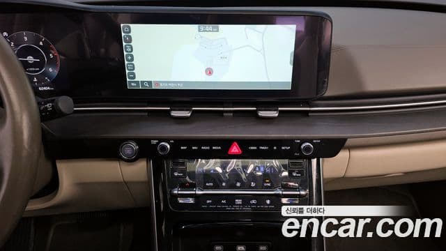 Kia Carnival 4세대 Signature, 2022 14