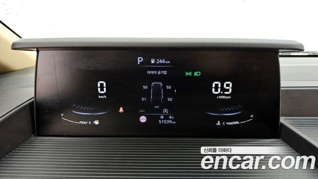 Hyundai Staria Modern, 2023 8