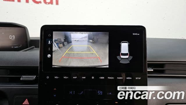 Hyundai Staria Modern, 2023 15