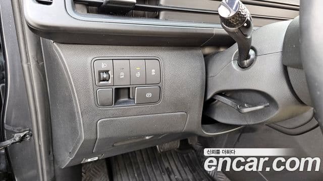 Hyundai Staria Modern, 2023 16