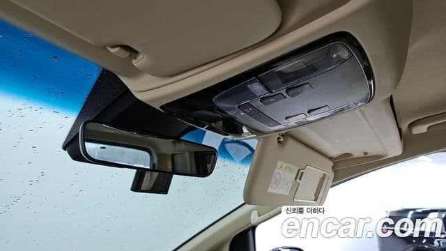 Hyundai Staria Modern, 2023 18