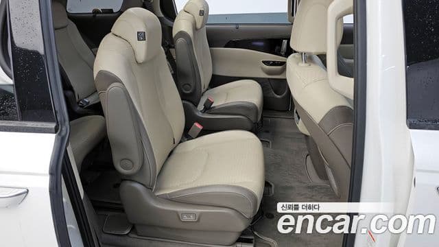 Kia Carnival 4세대 Signature, 2022 12