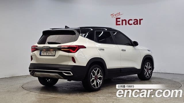 Kia Seltos Signature, 2023 2