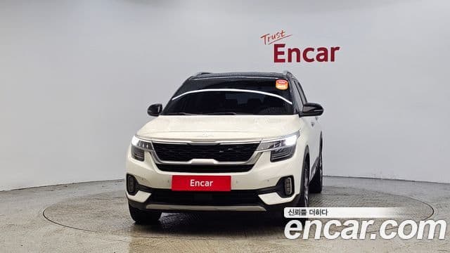 Kia Seltos Signature, 2023 3