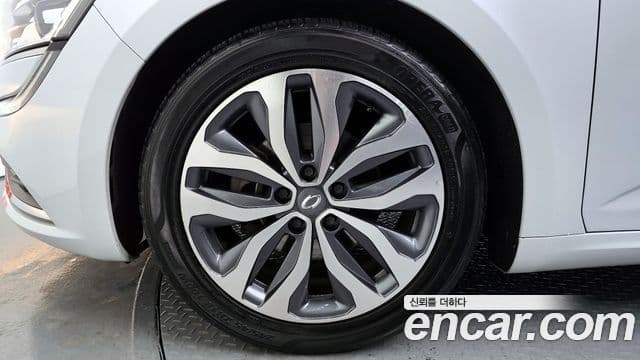 Renault Korea(Samsung) SM6 2.0 LPe LE (для людей с инвалидностью), 2016 все фото