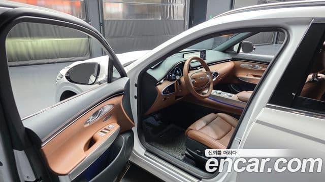 Genesis GV70, 2023 10