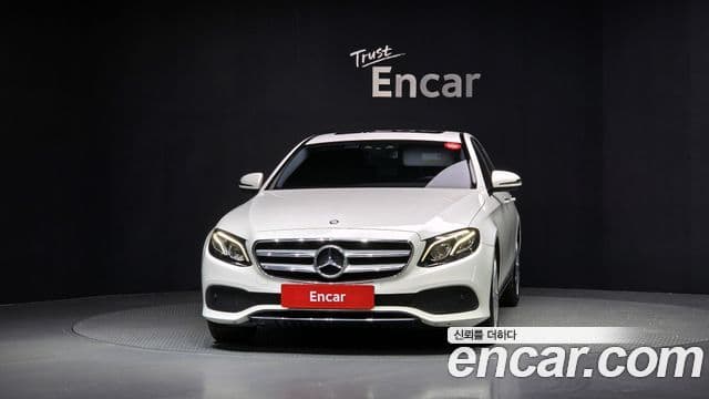 Mercedes-Benz E-класс W213 Avantgarde, 2017 3