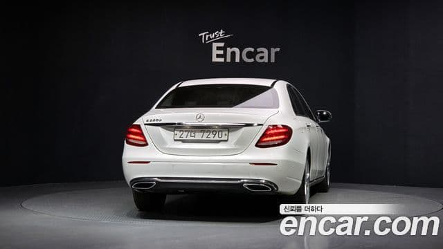 Mercedes-Benz E-класс W213 Avantgarde, 2017 4