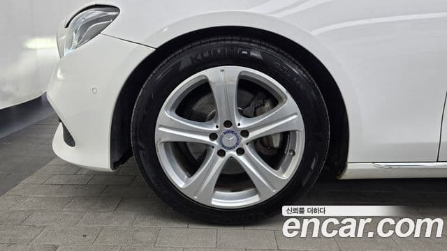 Mercedes-Benz E-класс W213 Avantgarde, 2017 все фото