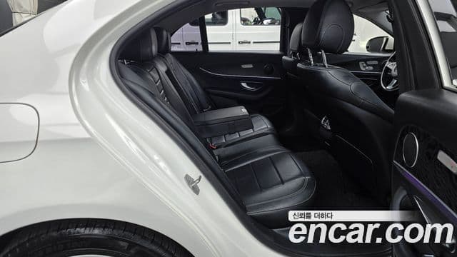 Mercedes-Benz E-класс W213 Avantgarde, 2017 12