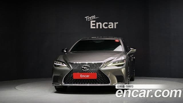 Lexus LS500h 5세대 3.5 Luxury AWD, 2023 3