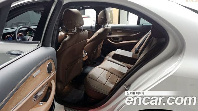 Mercedes-Benz E-класс W213 Exclusive, 2022 11