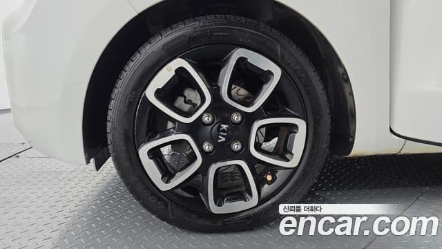 Kia The / новый New Ray Prestige, 2019 все фото