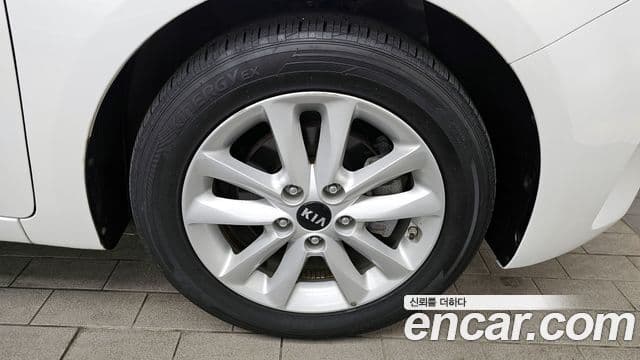 Kia The / новый New K3 Trendy, 2016 все фото