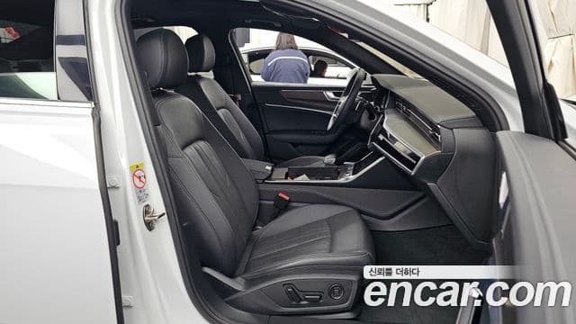 Audi A6 (C8) Premium, 2023 11