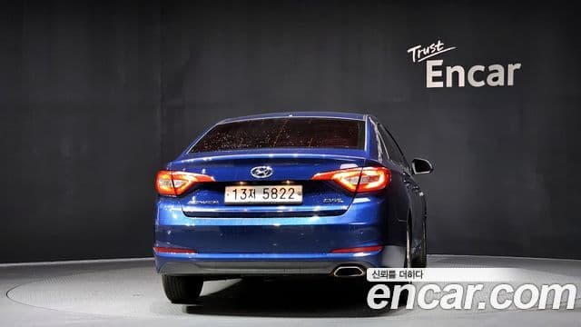 Hyundai LF Sonata Style, 2015 4