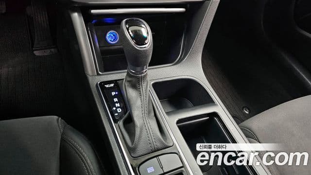 Hyundai LF Sonata Style, 2015 9