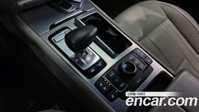 Genesis G80 Premium Luxury, 2020 9