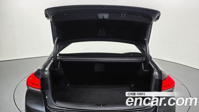 Genesis G80 Premium Luxury, 2020 20