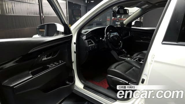 KG모빌리티(SsangYong) Beautiful Korando Plus, 2021 10