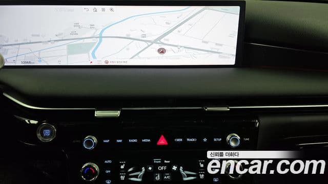 Genesis G80 (RG3) бензин 2.5 турбо AWD, 2025 14