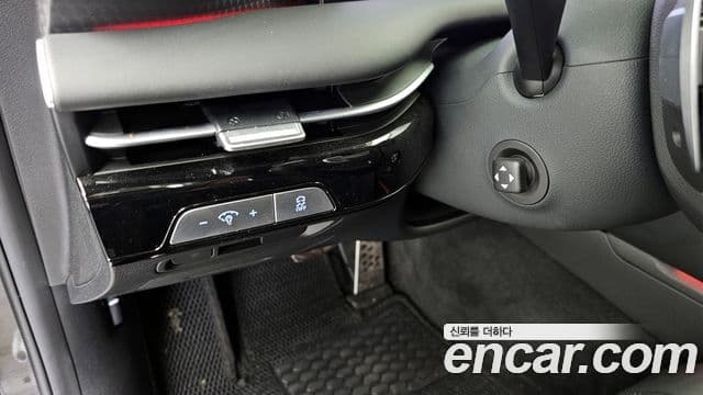 Genesis G80 (RG3) бензин 2.5 турбо AWD, 2025 18