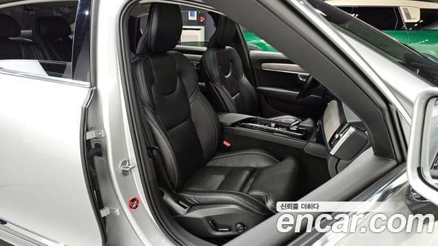 Volvo S90 B6 AWD Inscription, 2022 10