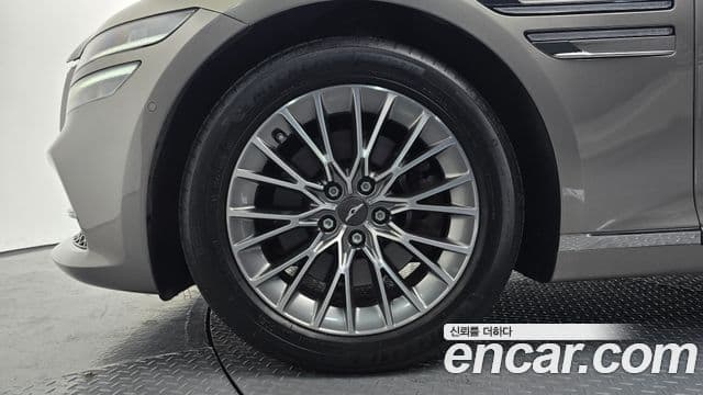 Genesis G80 (RG3) бензин 2.5 турбо AWD, 2021 все фото