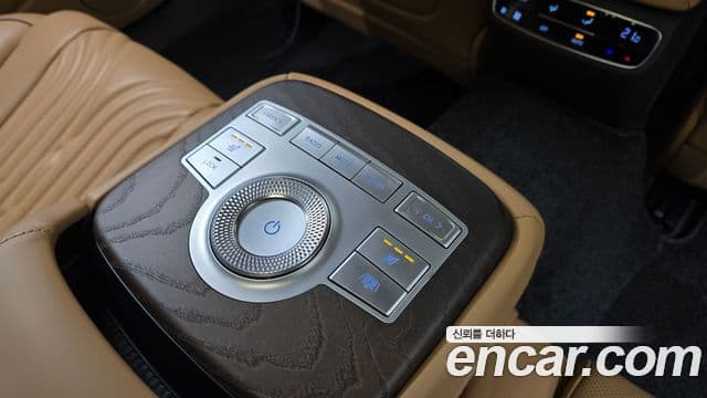 Genesis G80 (RG3) бензин 2.5 турбо AWD, 2021 18