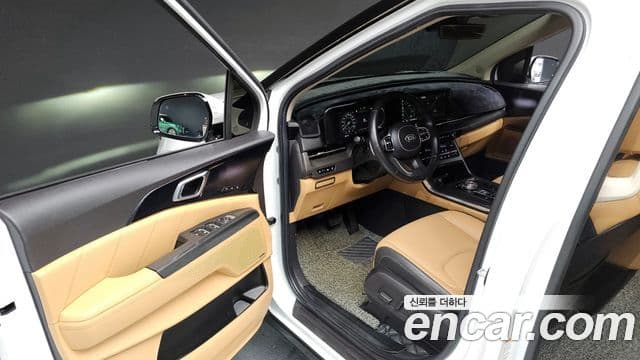 Kia Carnival 4세대 Signature, 2021 11