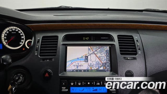 Hyundai Grandeur TG LPI Q270 для людей с инвалидностью, 2008 14