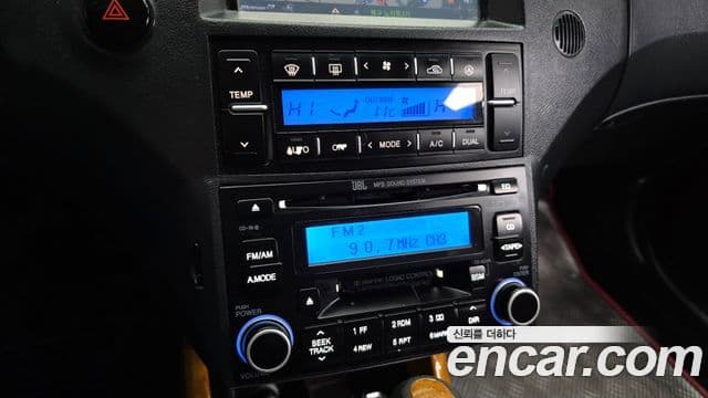 Hyundai Grandeur TG LPI Q270 для людей с инвалидностью, 2008 15