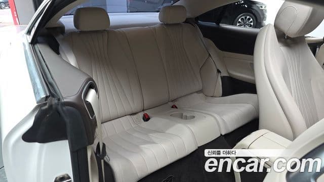 Mercedes-Benz E-класс W213 E220d купе, 2017 12