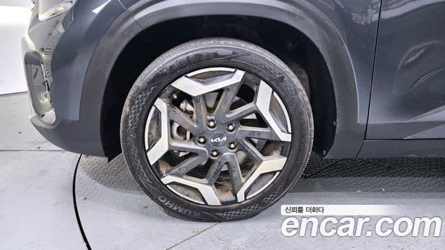 Kia The / новый New Seltos Signature, 2024 все фото