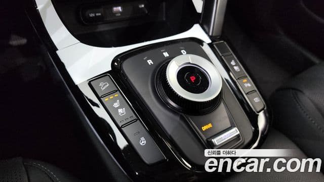 Kia The / новый New Seltos Signature, 2024 9