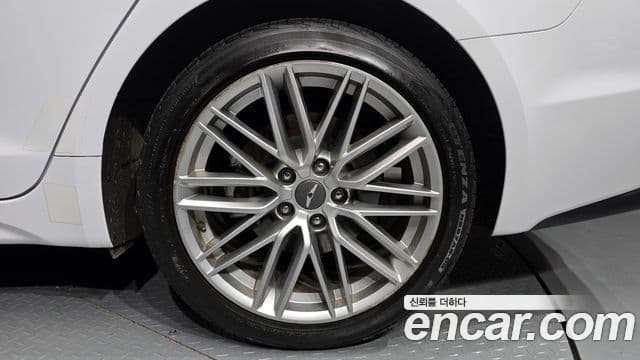 Genesis G70 Elite, 2019 все фото