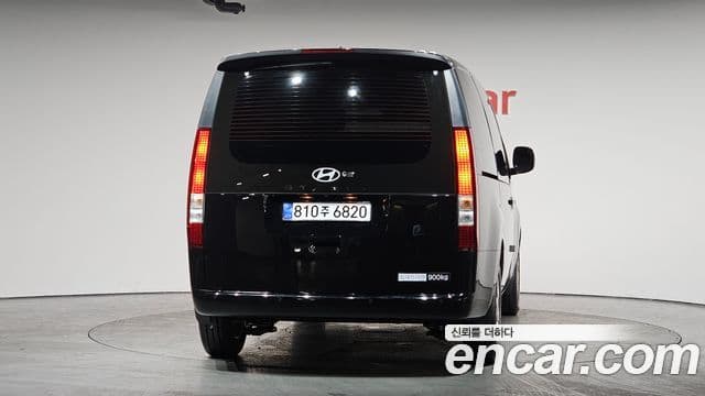 Hyundai Staria Modern, 2025 4