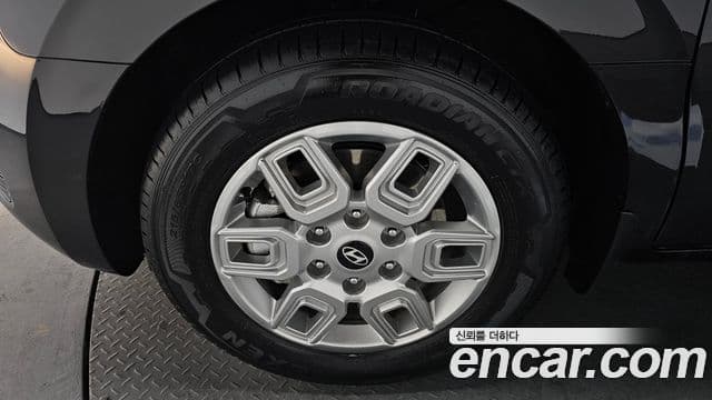 Hyundai Staria Modern, 2025 все фото