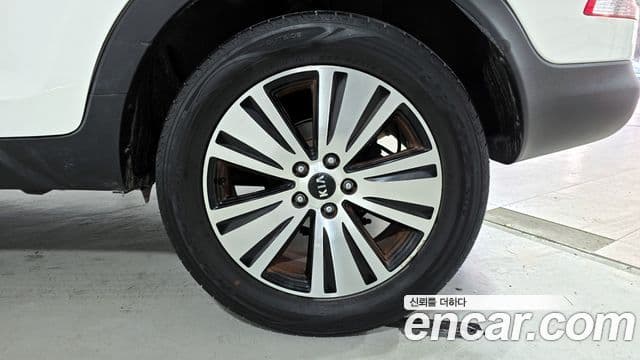 Kia The / новый New Sportage R дизель 2WD Trendy, 2014 все фото