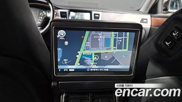 Hyundai Genesis Special, 2014 15