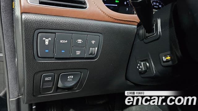 Hyundai Genesis Special, 2014 16