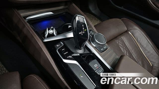 BMW 5시리즈 (G30) 520d Luxury Plus, 2020 9